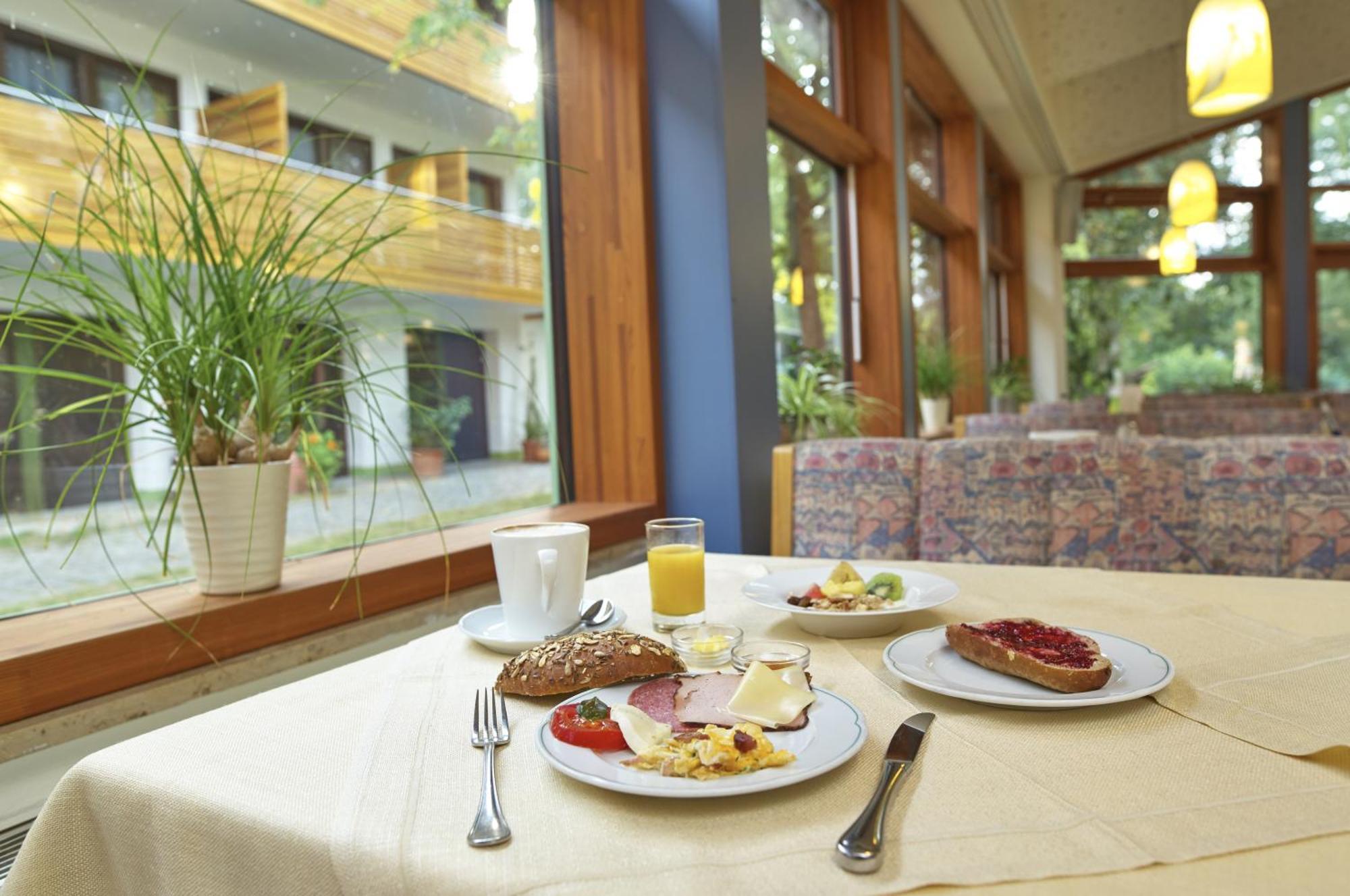 Hotel Das Bayerwald Lam Exterior photo